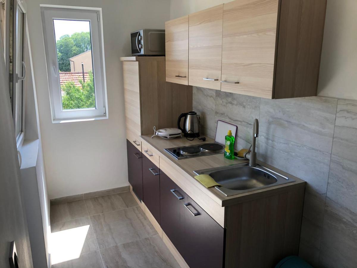 Apartmani Bm Weißenburg Exterior foto