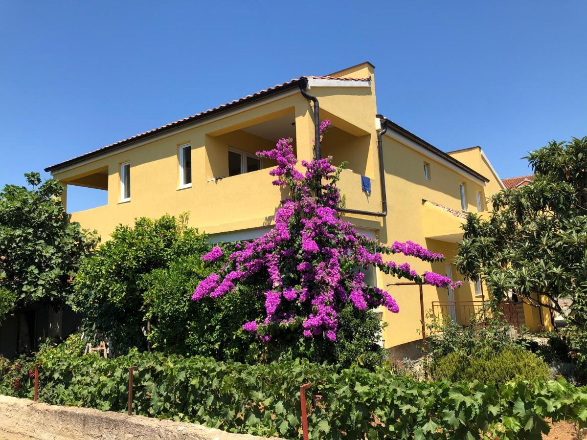 Apartmani Bm Weißenburg Exterior foto