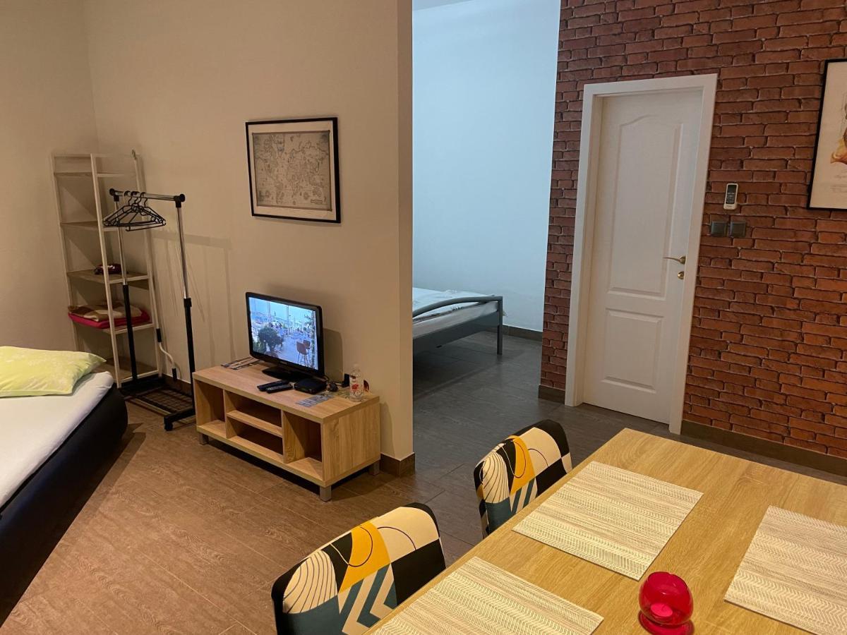 Apartmani Bm Weißenburg Exterior foto